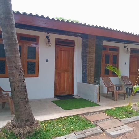 Amila Guest Hotel Trincomalee Luaran gambar