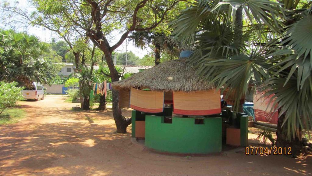 Amila Guest Hotel Trincomalee Luaran gambar