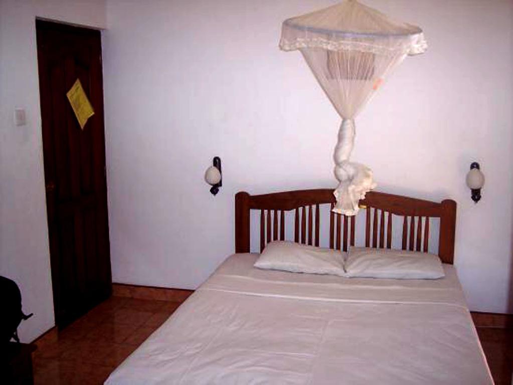 Amila Guest Hotel Trincomalee Luaran gambar